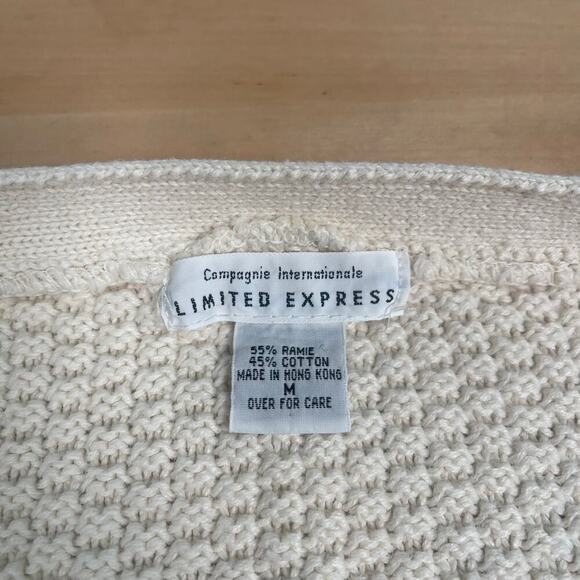 Vintage cream chunky cropped button up sweater size medium - Picture 2 of 5